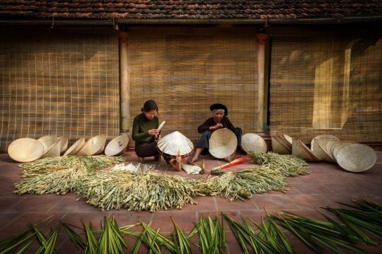 Explore Chuong hat village - a famous craft village in Hanoi